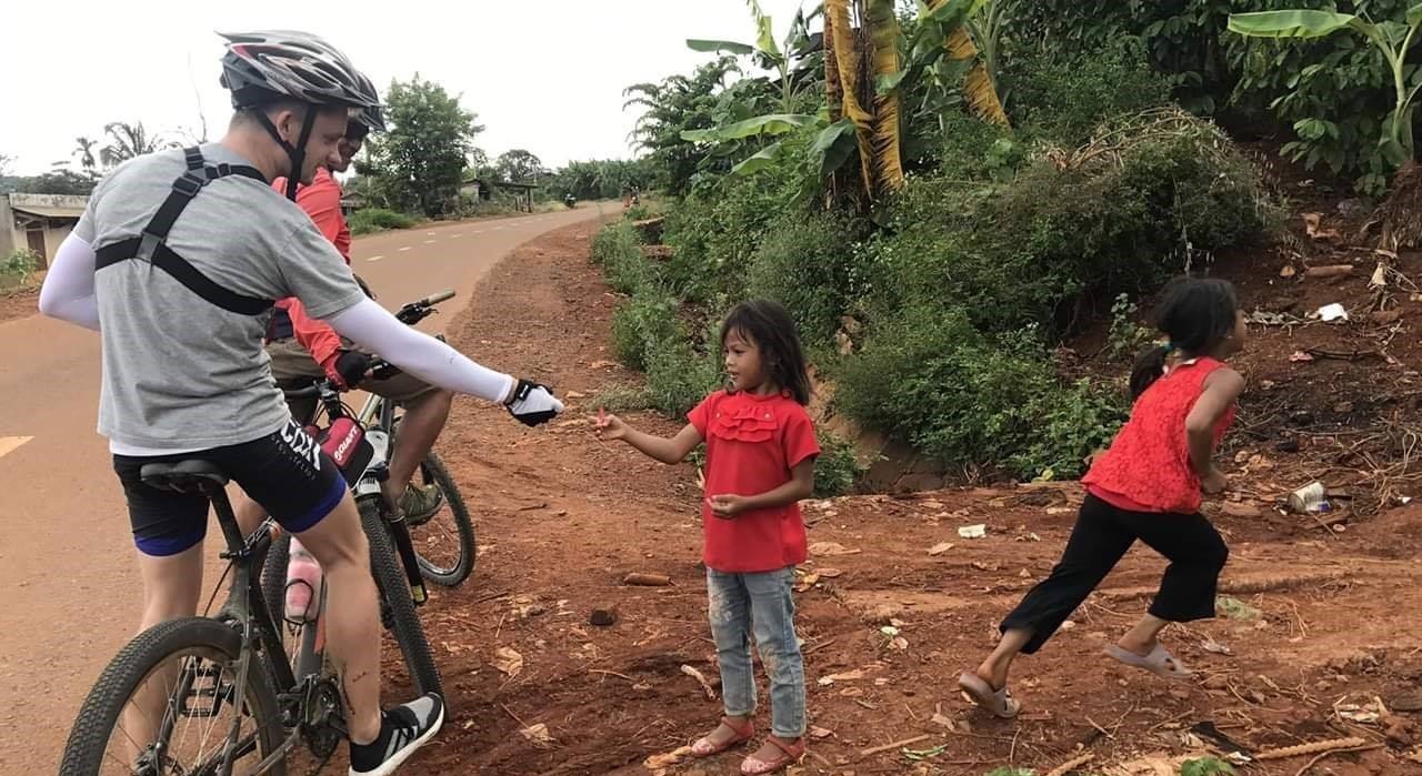 Authentic Vietnam Bike Experience: Beyond the Tourist Trails